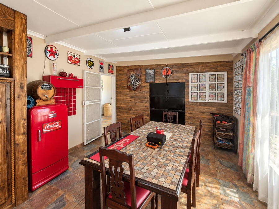 4 Bedroom Property for Sale in Olifantshoek Northern Cape